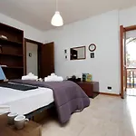 Gemelli Apartment